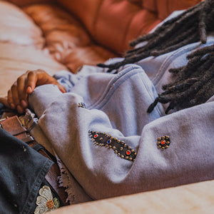 トップス Innocence NYC DAMAGE STUDS HOODIE NEWS – INNOCENCE NYC